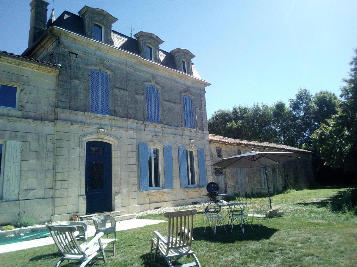 לינה וארוחת בוקר Semillac Domaine Du Grand Ormeau מראה חיצוני תמונה
