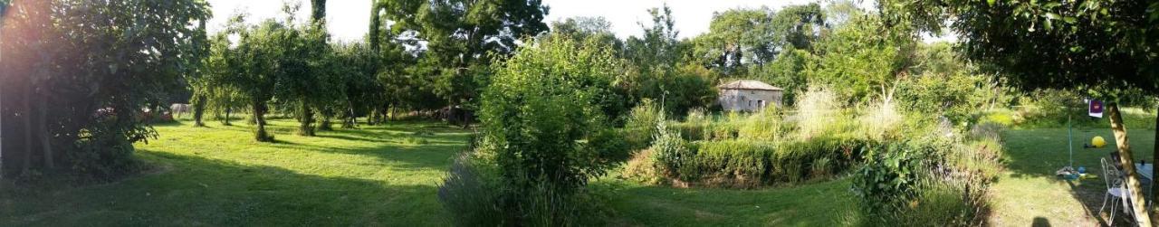 לינה וארוחת בוקר Semillac Domaine Du Grand Ormeau מראה חיצוני תמונה